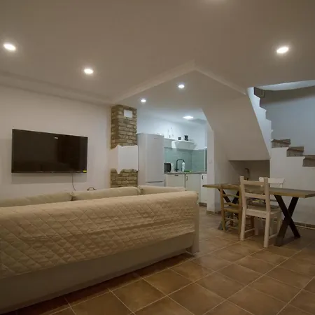 Homestay Con Bano Privado En Casa De 3 En El Barrio Mas Historico Granada