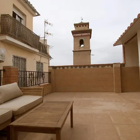 Habitación en casa particular Con Bano Privado En Casa De 3 En El Barrio Mas Historico *