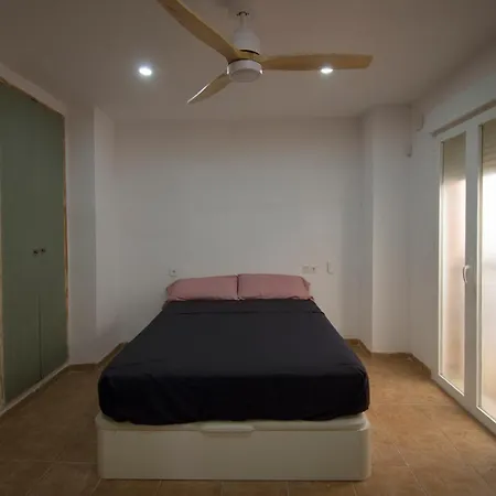 Homestay Con Bano Privado En Casa De 3 En El Barrio Mas Historico Granada